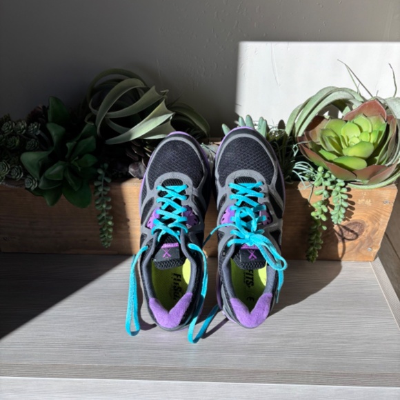 Nike LunarGlide 3 Cross Running. Shoes - Picture 2 of 8